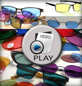 Coloured lenses button